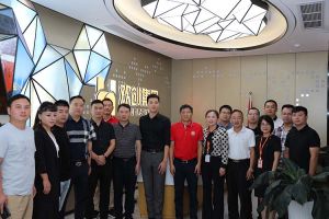 欢迎宜春市团委书记、商会及青企等一行领导莅临乐鱼·体育-乐鱼（中国）一站式服务官方网站
人力集团指导