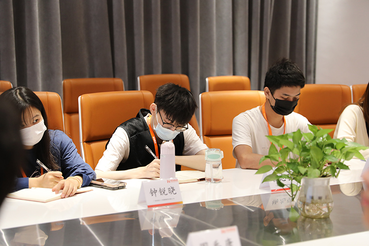 乐鱼·体育-乐鱼（中国）一站式服务官方网站
集团