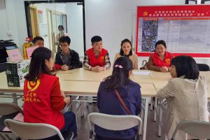 浓浓关爱暖人心，乐鱼·体育-乐鱼（中国）一站式服务官方网站
集团党支部慰问困难单亲家庭