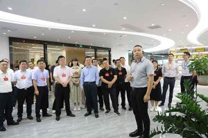 热烈欢迎广东省人大常委会2023年全国人大代表一行莅临乐鱼·体育-乐鱼（中国）一站式服务官方网站
集